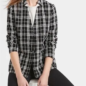 Banana Republic Black and White Checkered Blazer boucle collarless blazer